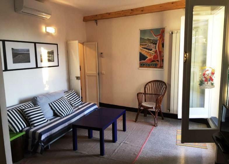 Al Castello Apartment เลวานโต ภายนอก รูปภาพ